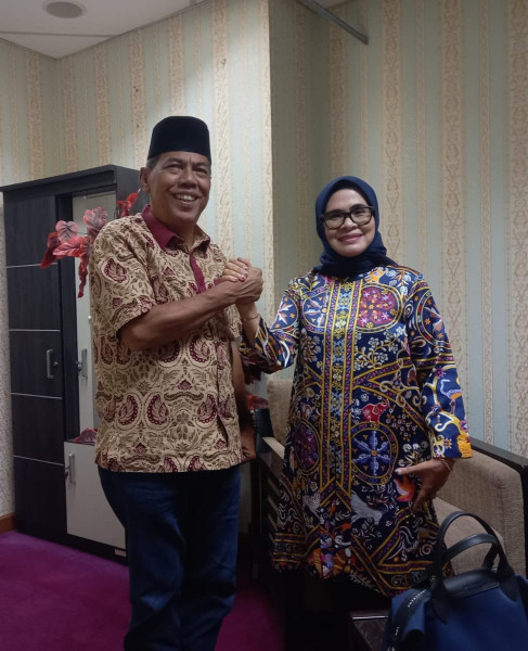 Tunggu Restu Partai Eddy Yatim-Almainis Siap Berpasangan Pilkada Dumai