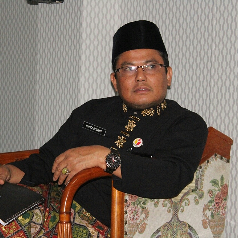 Bawaslu Riau Agandekan Sidang Pelanggaran Administrasi KPU Rohul dan KPU Pekanbaru