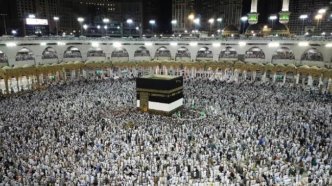 Kebijakan Baru Saudi: Jangan Pakai Istilah 'Wisata Religi' untuk Haji dan Umrah