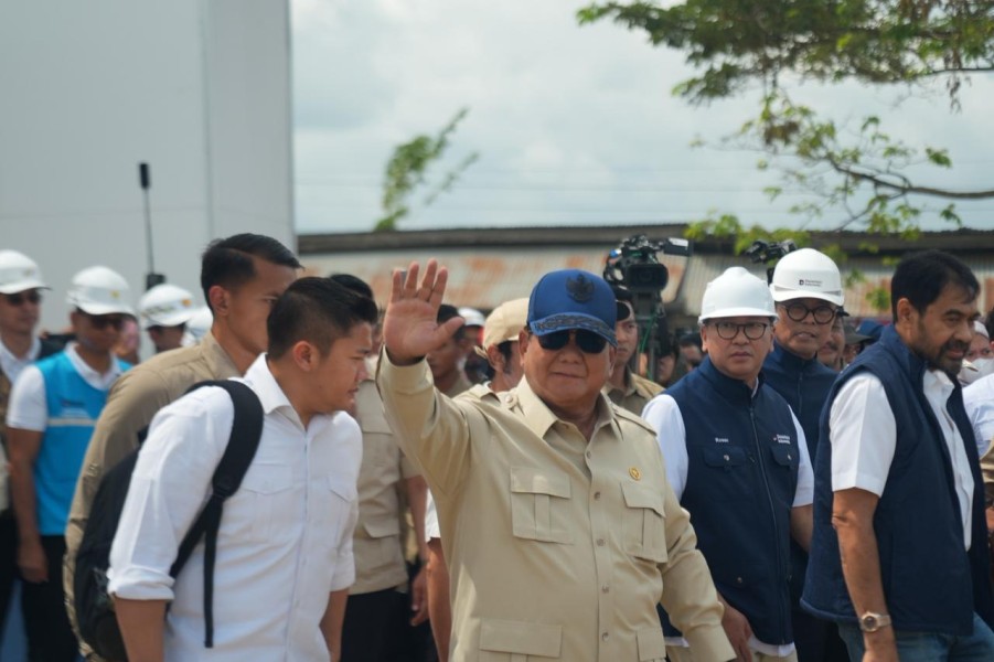 Danantara Sinergikan BUMN Bangun Huntara di Aceh Tamiang, PLN Sambung Listrik untuk Semua Rumah dan Fasum