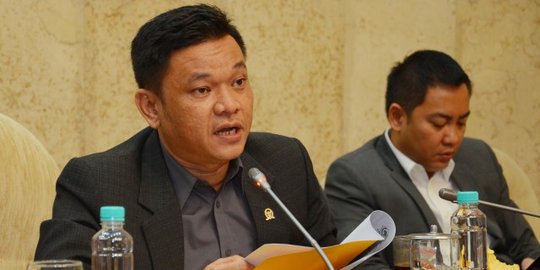 DPR Buka Peluang Revisi Pasal di RUU Pesantren Usai Penolakan PGI