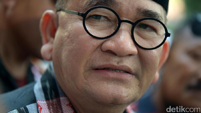 Drama Ruhut: Dilepas Demokrat, Siap Gabung PDIP