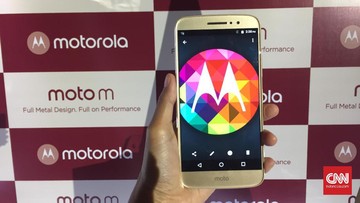 Motorola Sebut Bakal Buat Ponsel Lipat Ganda