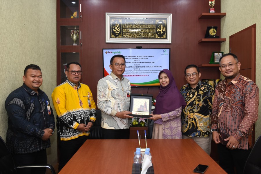 Ekspansi ke Ibukota, BRK Syariah Gandeng Nazhir Wakaf Warrior Kembangkan Wakaf Uang