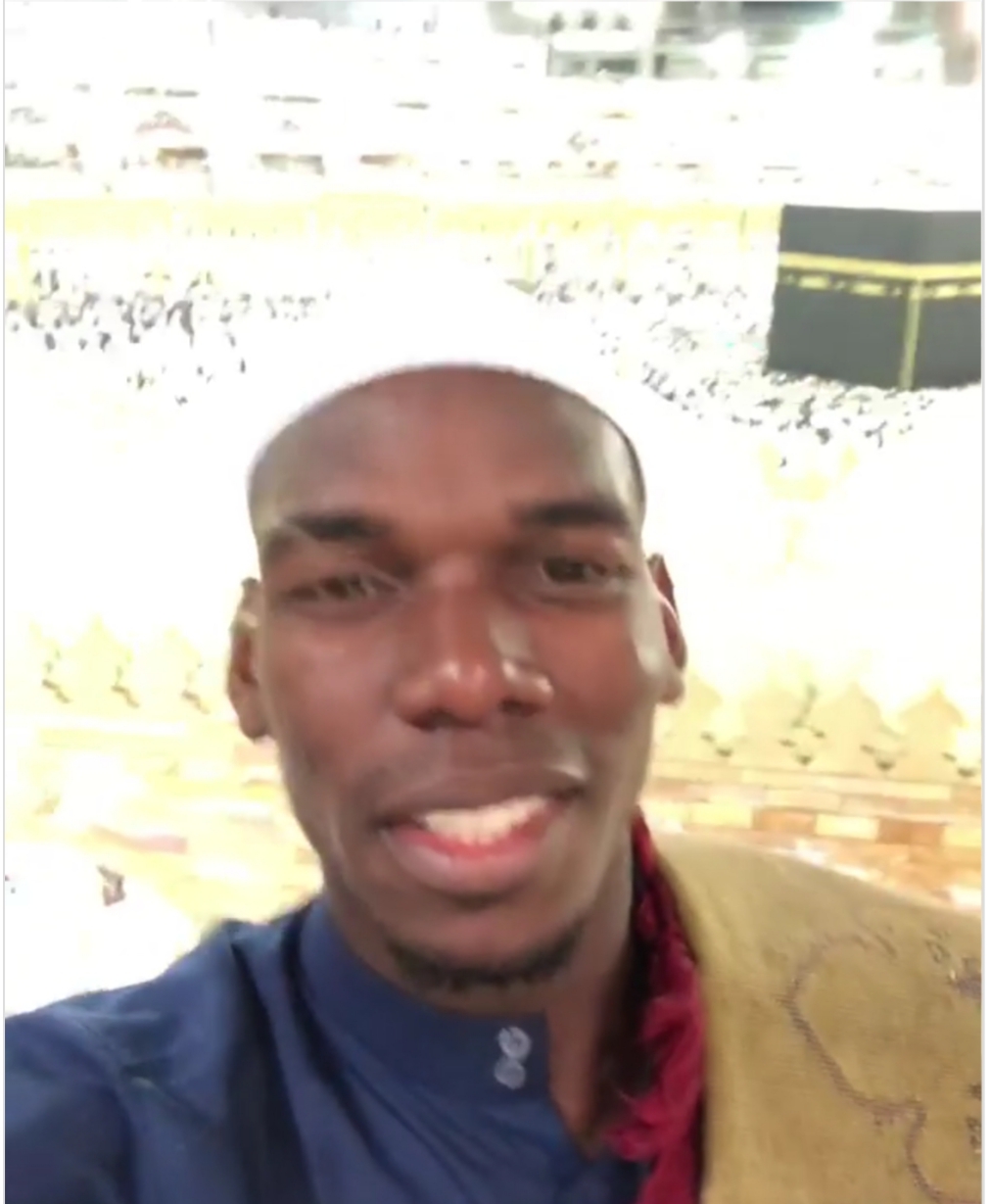 Sambut Ramadan, Paul Pogba Berkunjung ke Tanah Suci