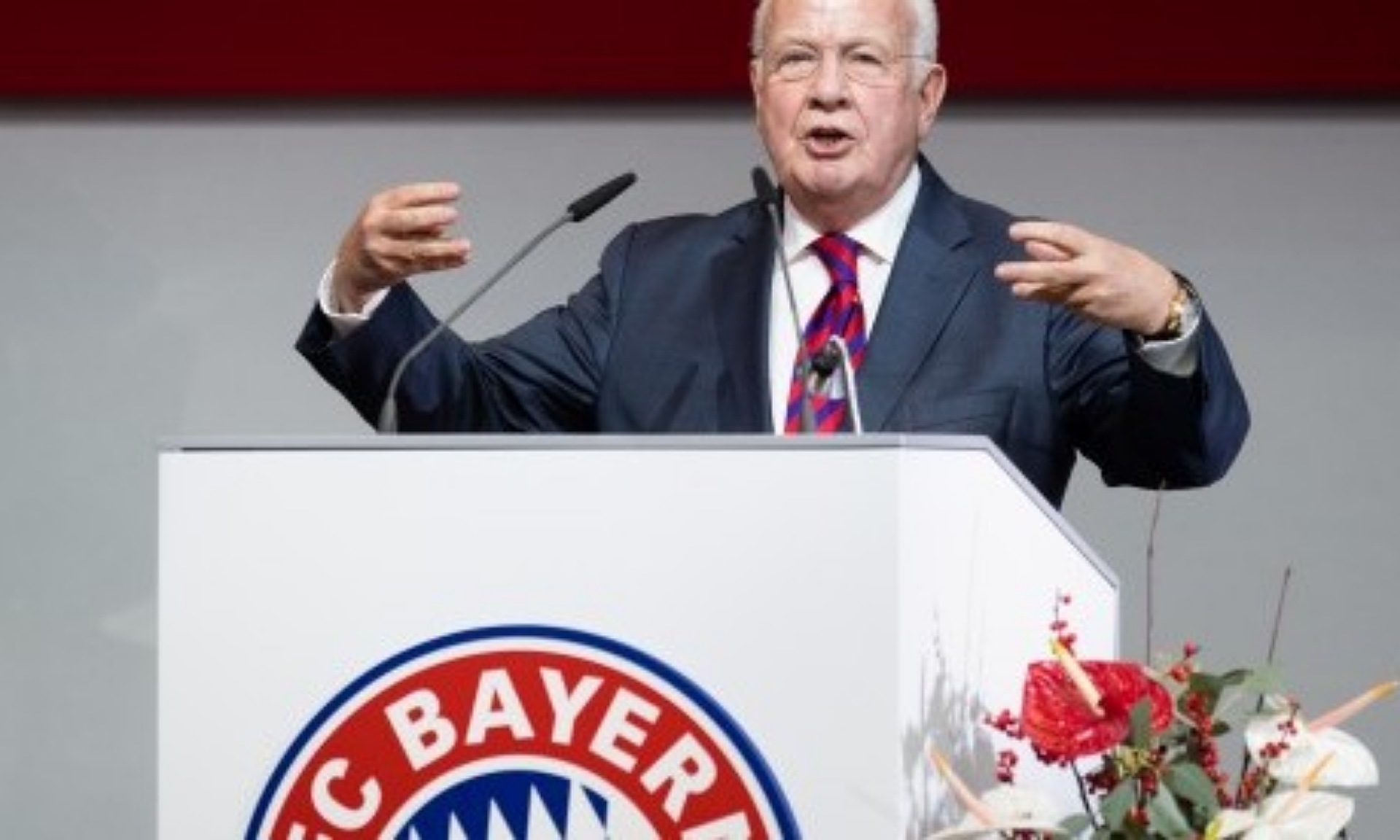 Usai Kovac Dipecat, Presiden Bayern Muenchen Pilih Mundur