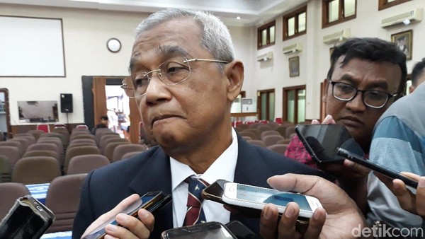 37 Pegawai KPK Mundur, Busyro Muqoddas Soroti UU KPK-Seleksi Pimpinan