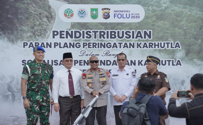 Pemerintah Pasang Plang Larangan Beraktivitas di Lahan Karhutla di Riau, Ini Tujuannya
