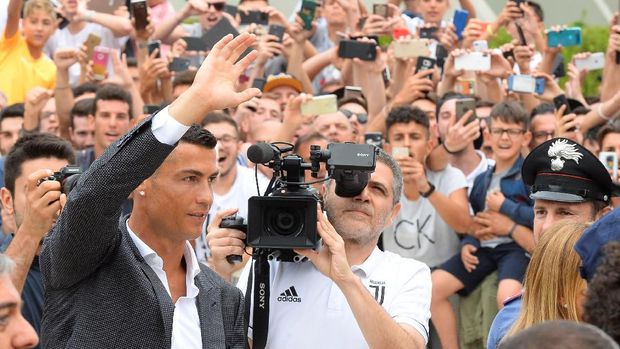 Ronaldo Bertemu Rival di Latihan Pertama Bersama Juventus