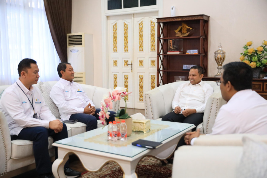 Silaturahmi dan Kolaborasi, Gubernur Apresiasi Komitmen PLN Tingkatkan Infrastruktur Kelistrikan untuk Mendorong Pertumbuhan Ekonomi di Riau