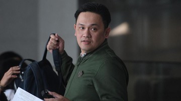 Jadi Jubir Jokowi-Ma'ruf, Farhat Abbas Siap Hadapi Fadli Zon