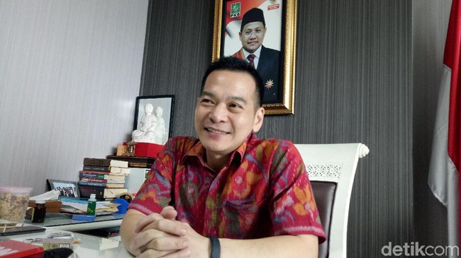Jokowi Dominan di Survei, PKB: Jangan Lengah!