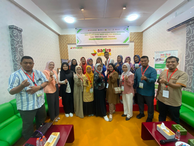 Memperluas Jangkauan Pasar, Nasabah UMKM BRK Syariah Diberikan Pelatihan dan Sertifikasi Digital Marketing   