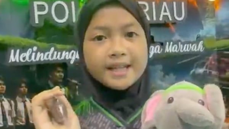 Anak Gajah Nona Seroja Tebar 15 Ribu Bibit Pohon dalam Event Riau Bhayangkara Run