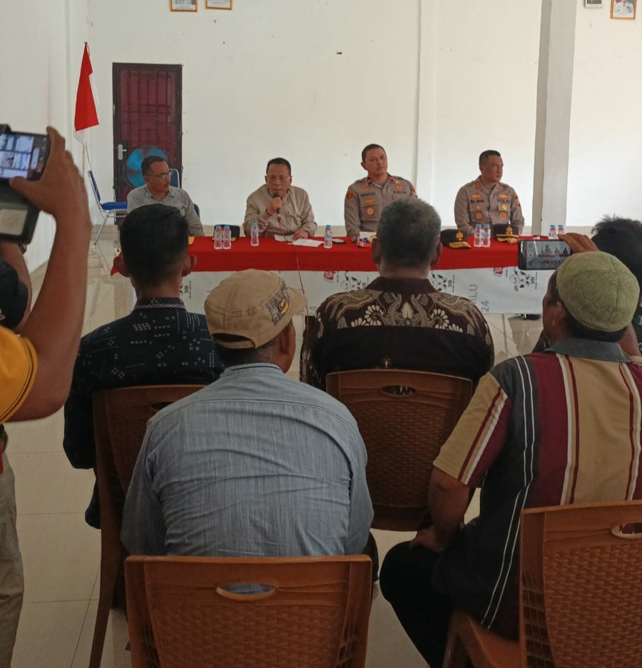Turun Bersama Wakapolda Ke Panipahan, Bupati Bistamam Sampaikan Komitmen Pemerintah Berantas Narkoba