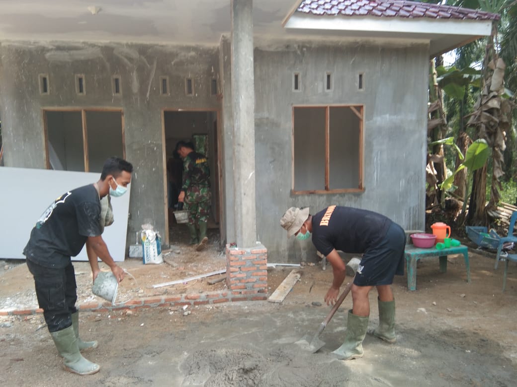 Pembangunan RTLH Bu Dede Angraini Hampir Rampung