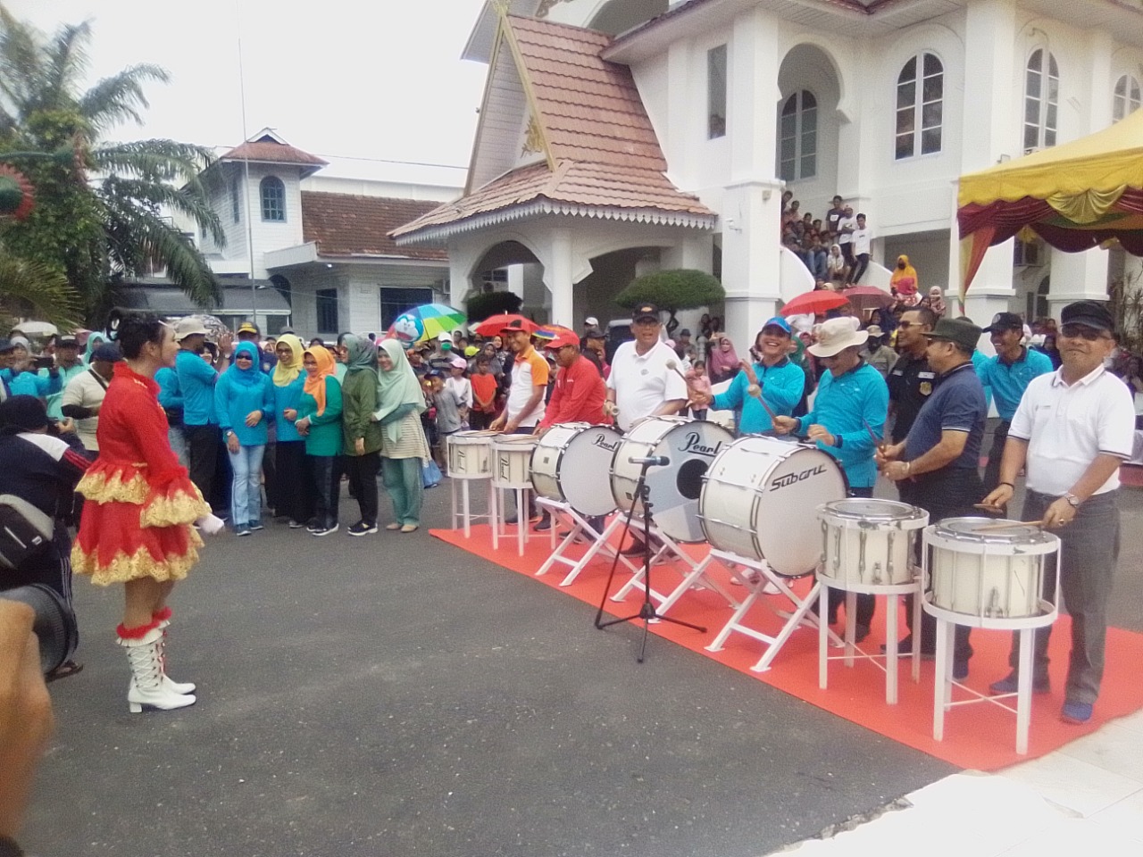 Ribuan Peserta Ikuti Festival Drum Band Sempena Hut Rohil Ke 20