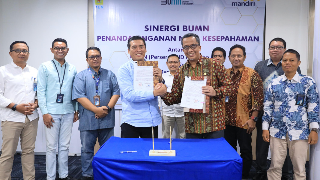 Kolaborasi PLN Bersama Bank Mandiri Perkuat Sinergi Antar BUMN di Provinsi Riau