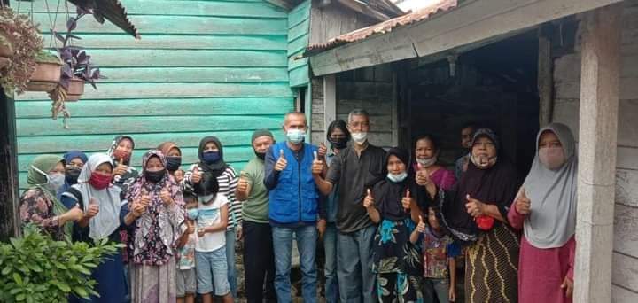 Silaturahim Dengan Masyarakat di Dapilnya, Nofrizal Berbagi Rezeki Dibulan Ramadan