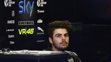 Kontroversi Romano Fenati: Dipecat Rossi dan Tekan Rem Lawan
