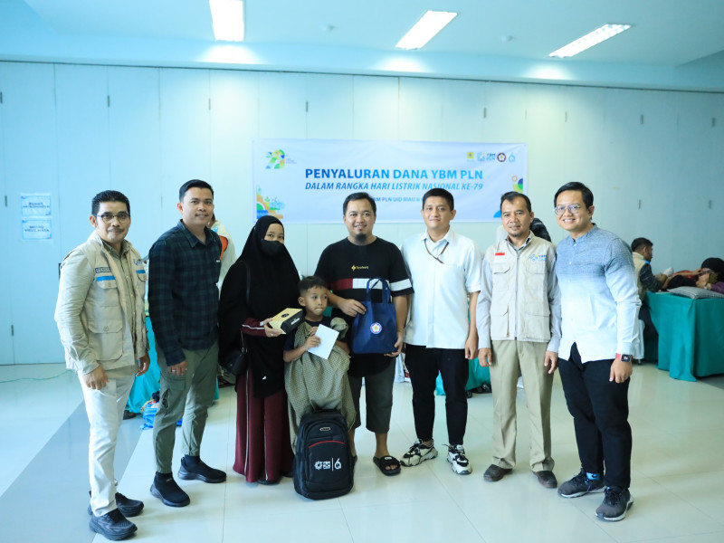 Jelang Hari Listrik Nasional ke-79, YBM PLN Salurkan Bantuan ke 1.747 Penerima Manfaat di Riau dan Kepulauan Riau
