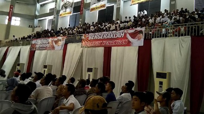 Gerindra Curiga Spanduk 'Merebut Kenangan' Didalangi Poros Sebelah