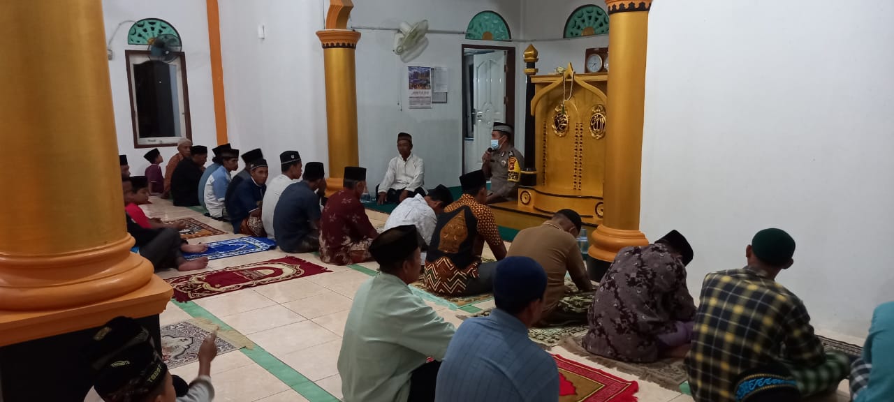 Polsek Pangkalan Lesung Imbau Jamaah Terapkan Prokes di Masjid