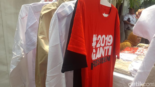 Kaus #2019 Ganti Presiden Dijual di Stan Rakernas Gerindra