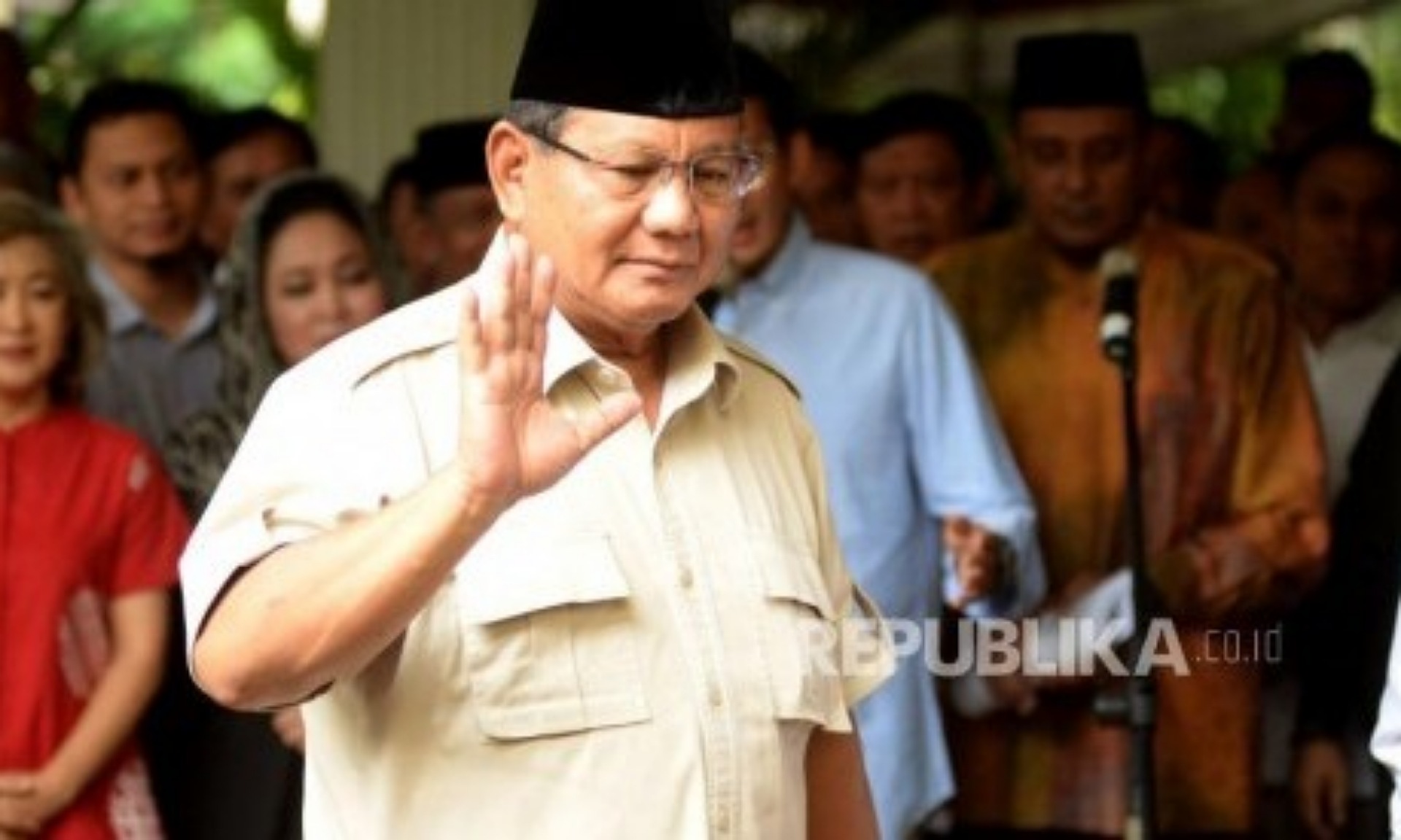 Prabowo Ingatkan Pendukungnya tidak Bertindak di Luar Hukum