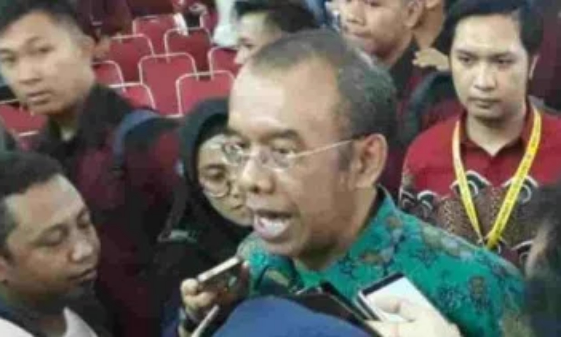 Sebut Kriteria Idaman Ketum PSSI, Sesmenpora Sindir Edy Rahmayadi