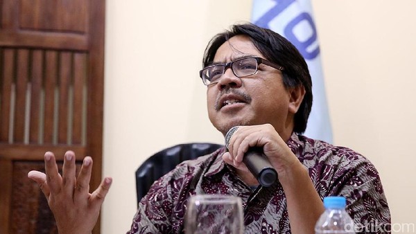 Dipolisikan Terkait Aplikasi 'Injil Minang', Ade Armando: Salah Saya Apa?