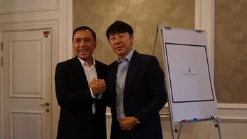 Jadi Calon Pelatih Indonesia, Tae-yong Beber Program ke PSSI