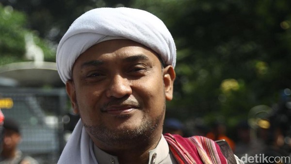 Novel Bamukmin Tepis Ali Lubis: ACTA Dukung Reklamasi Brilian Anies!