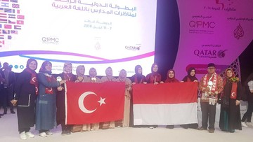 Anak Indonesia Juara Pertama Debat Bahasa Arab di Qatar