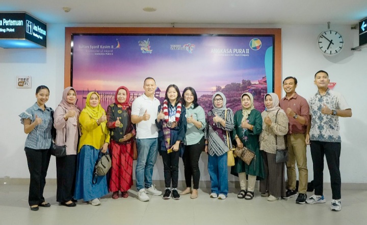 Harumkan Indonesia, Sanny Siswa SMAS Darma Yudha Pekanbaru Raih Medali Perak di IESO Baijing China