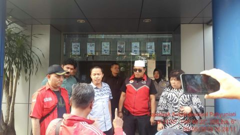Massa PDIP Kembali Datangi Kantor Radar Bogor Tuntut Permintaan Maaf