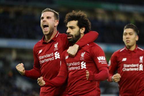Liverpool Tolak Tukar Mohamed Salah dengan Dybala