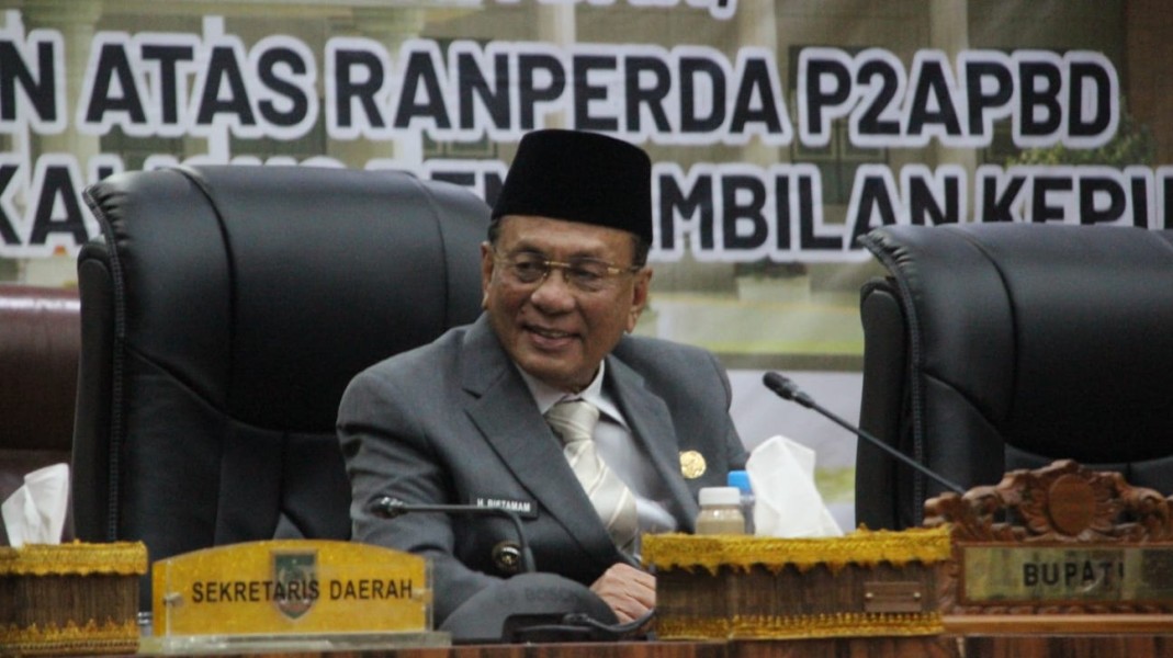 Bupati Rohil Jawab Pandangan Umum Fraksi DPRD terkait Ranperda Penyelenggaran Kearsipan