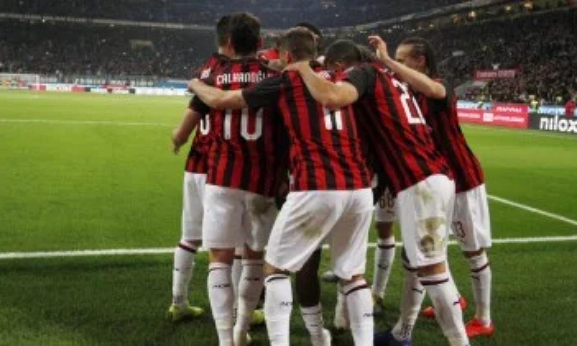 AC Milan Rayakan Kemenangan atas Lazio Secara Kontroversial