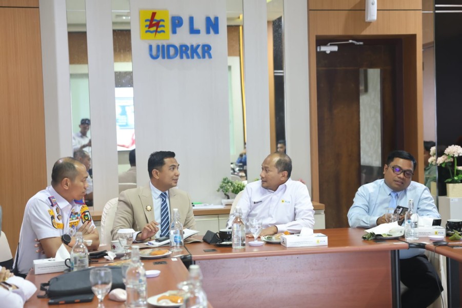 PLN dan Pemko Pekanbaru Perkuat Sinergi Mitigasi Risiko Kelistrikan dan Penanganan Kebakaran