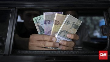 Pengusaha Khawatir Dolar AS Tembus ke Rp15.000 di Pekan Depan
