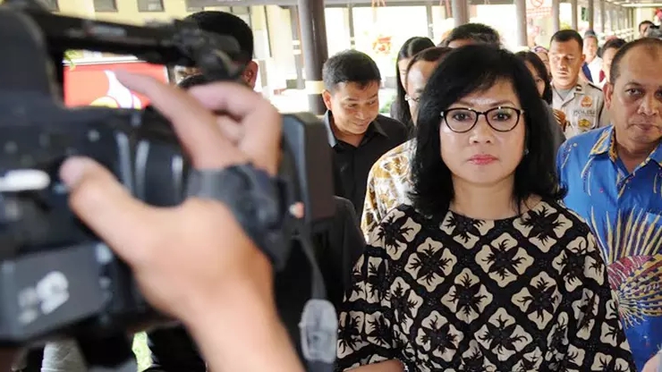 Jaksa Agung Ancam Panggil Paksa Eks Dirut Pertamina Karen Agustiawan