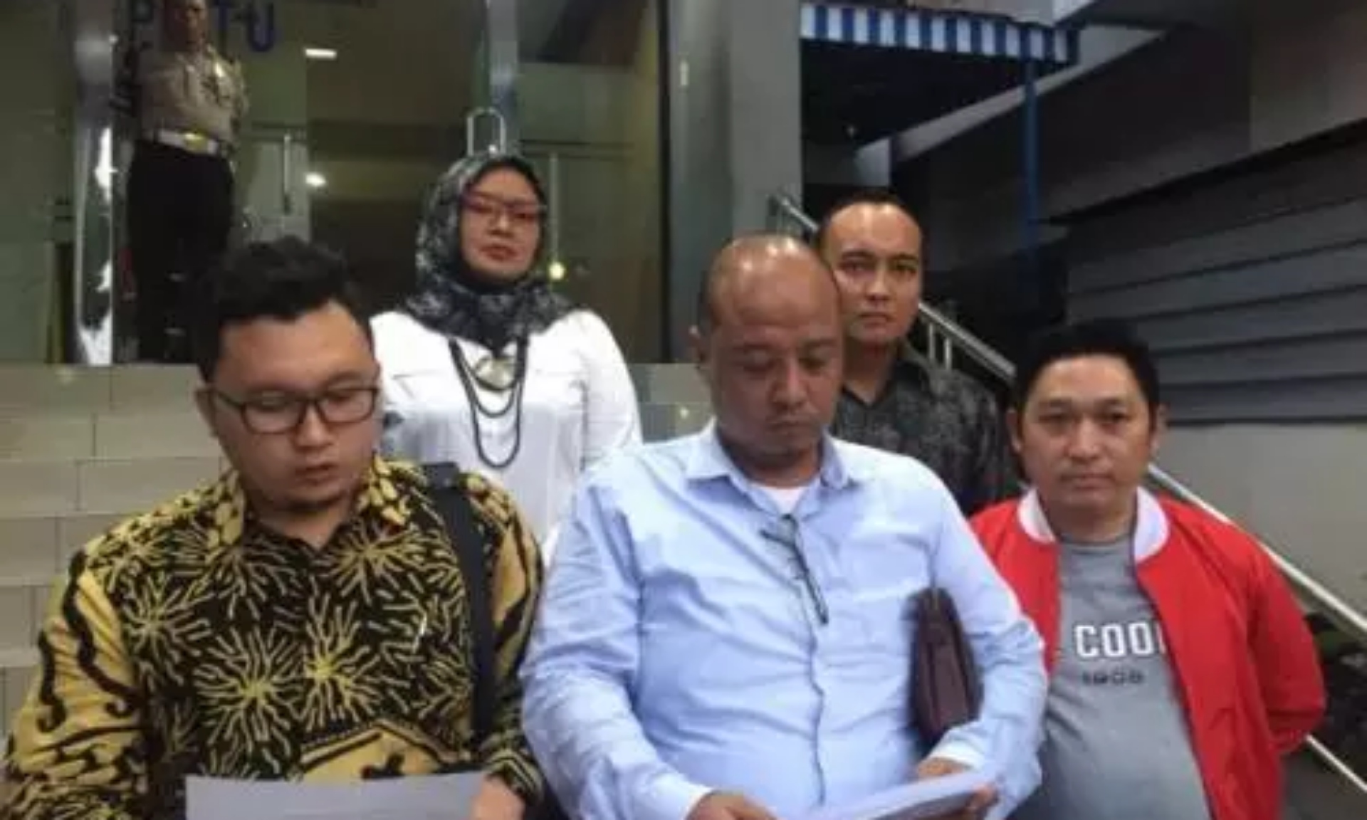 Pendukung Prabowo-Sandi Polisikan Farhat Abbas Terkait Ratna Sarumpaet