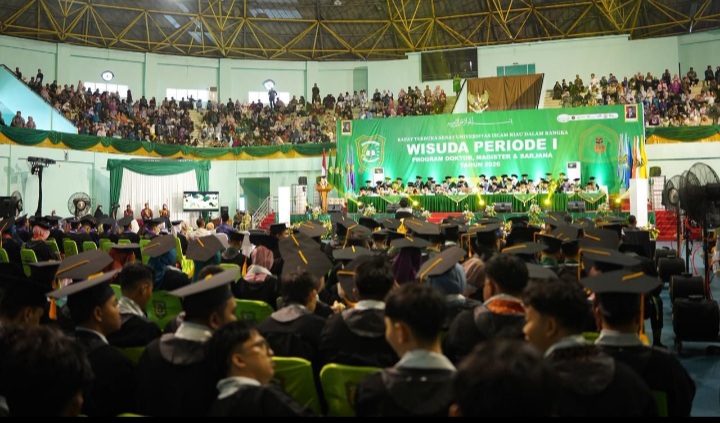 UIR Gelar Wisuda Periode Pertama 2026, Tegaskan Komitmen Cetak Lulusan Unggul dan Berdaya Saing