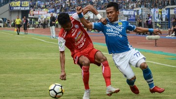 Arema Tahan Imbang Persib 1-1 di Leg Pertama Piala Indonesia