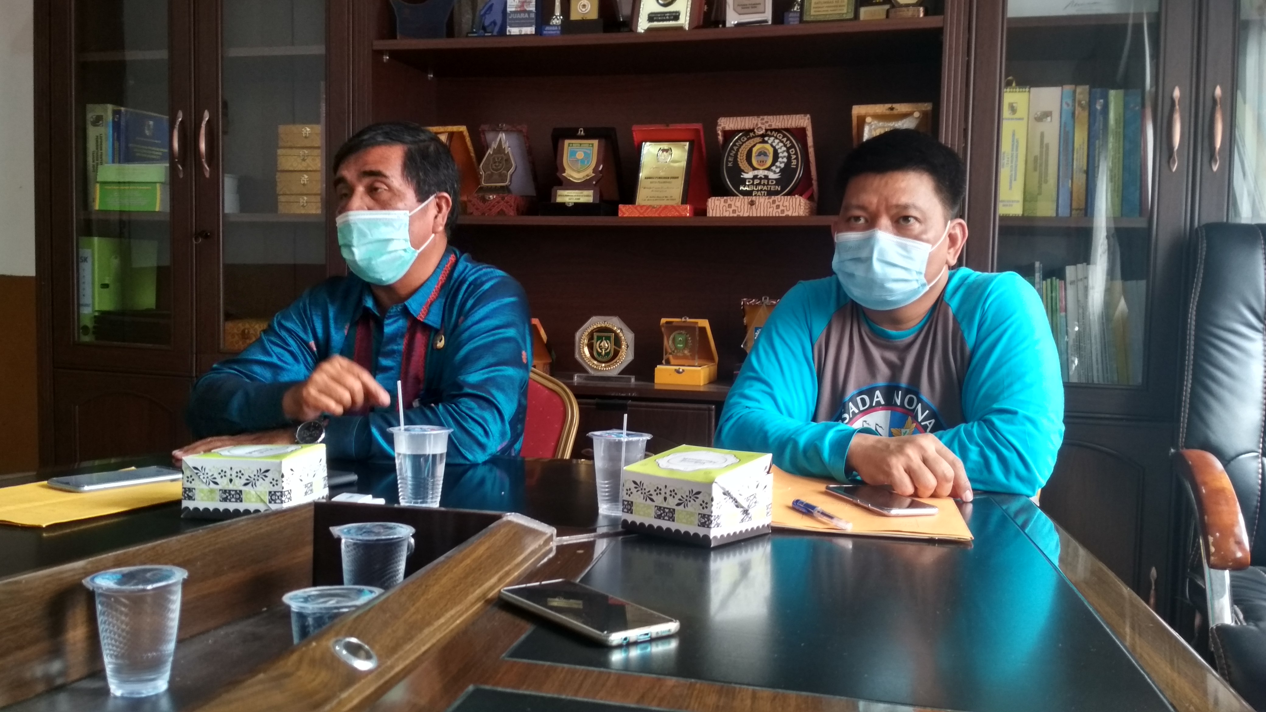 Satpol PP Pekanbaru Akan Lanjutkan Pemotongan Bando Ilegal