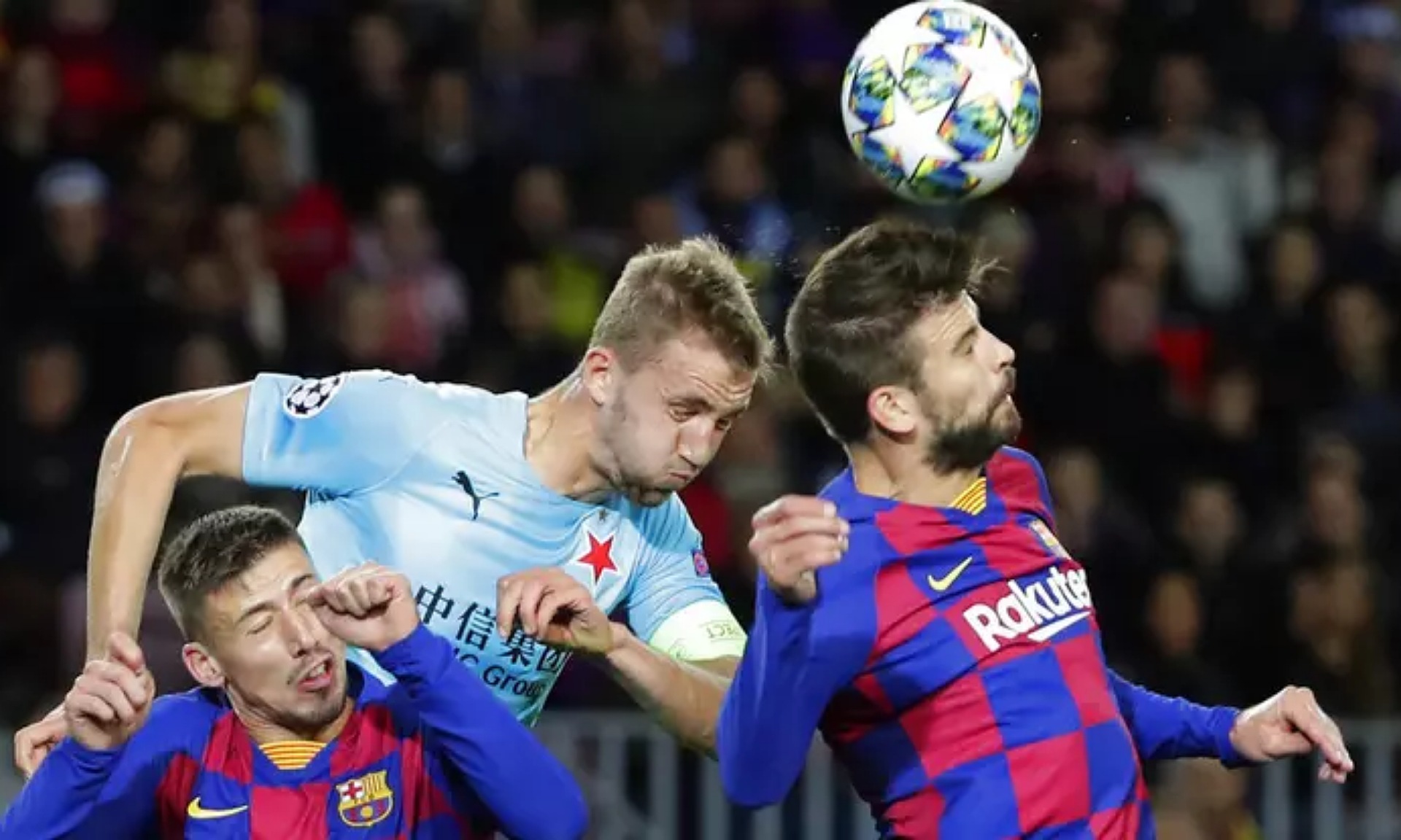 Gerard Pique Pesimis Barcelona Juara Liga Champions