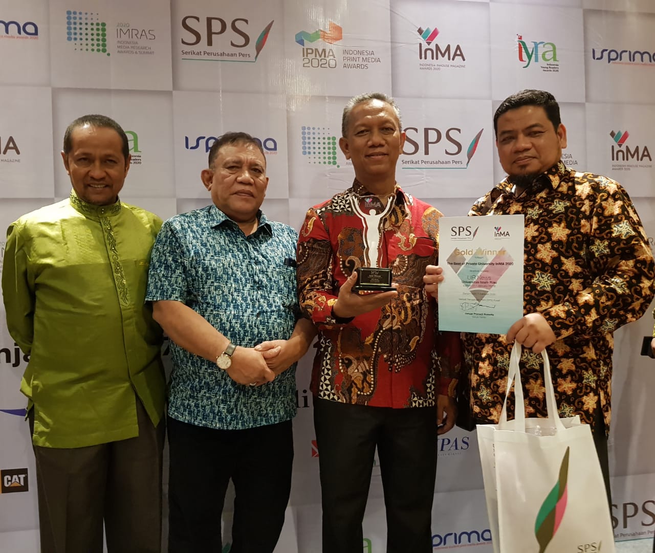 Majalah UIRNews Raih Gold Winner di  InMA SPS Pusat
