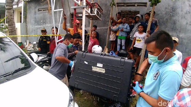 3 Bom Ditemukan di Rumah Bomber Polrestabes Surabaya Diledakkan