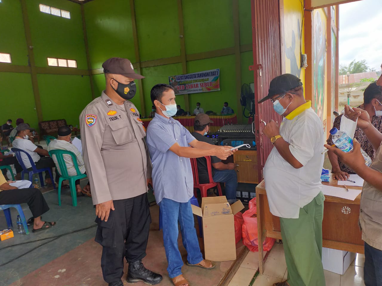 Polsek Pangkalan Lesung Hadiri Kegiatan RAT di Desa Mulya Subur